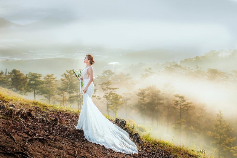 Outdoor Wedding Ceremony at Mystic Estates